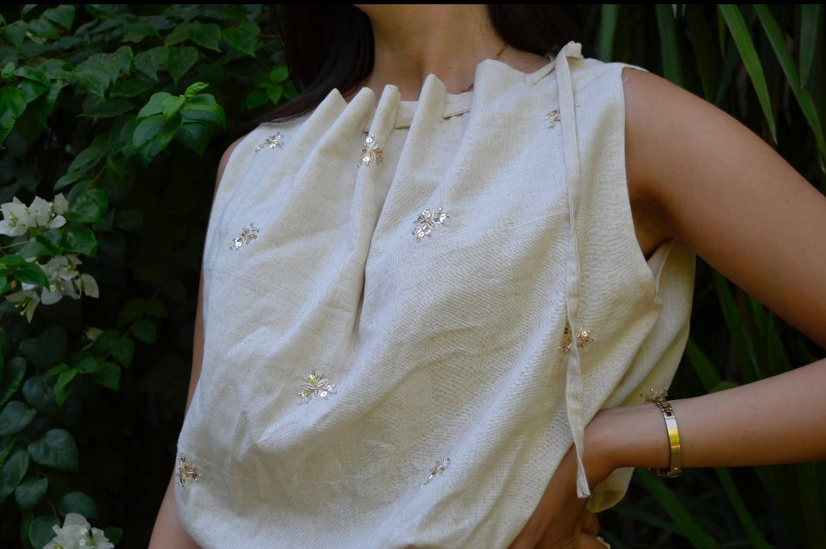 Tie Embroiderd blouse