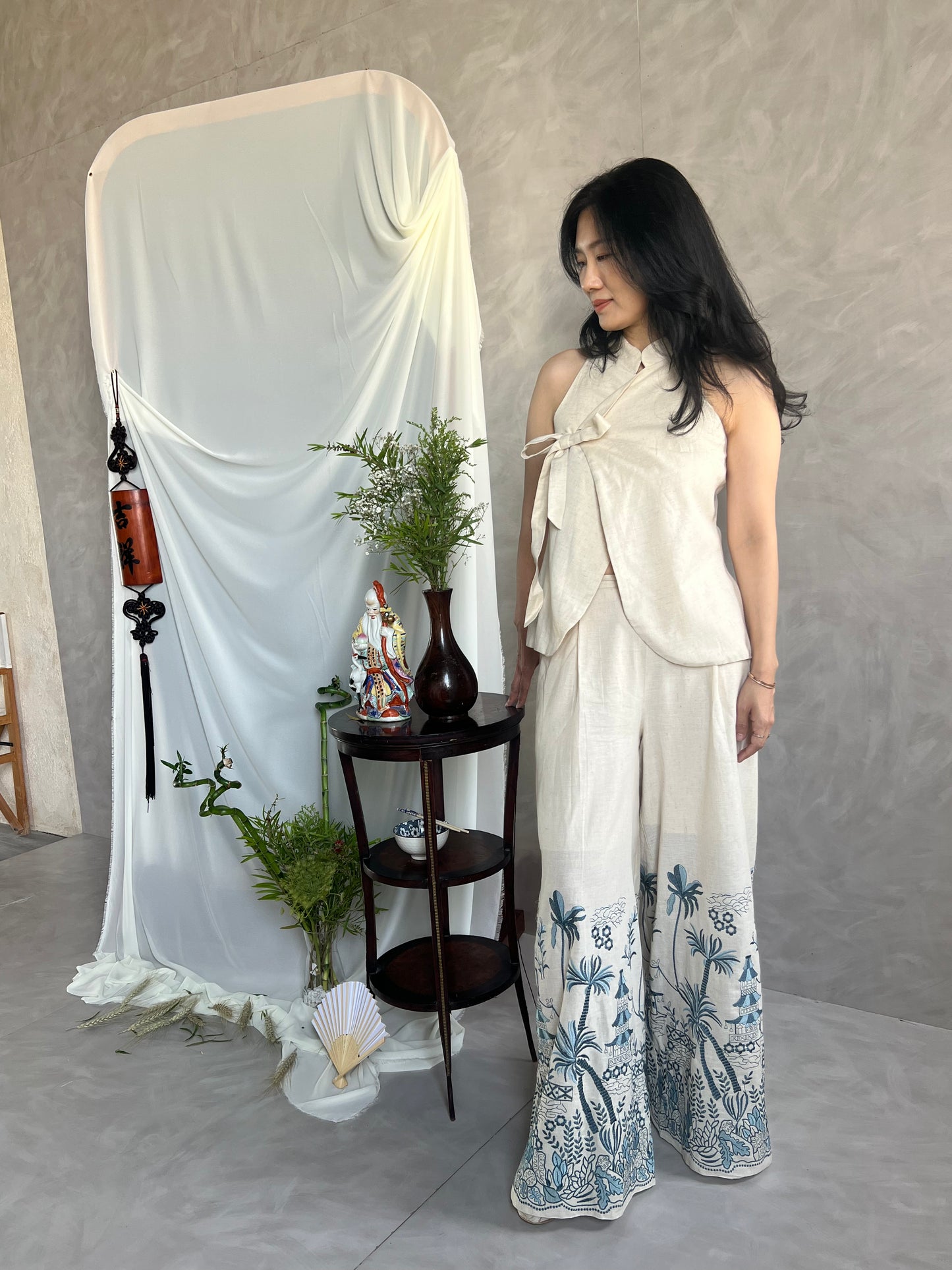 Seoul Knot Top