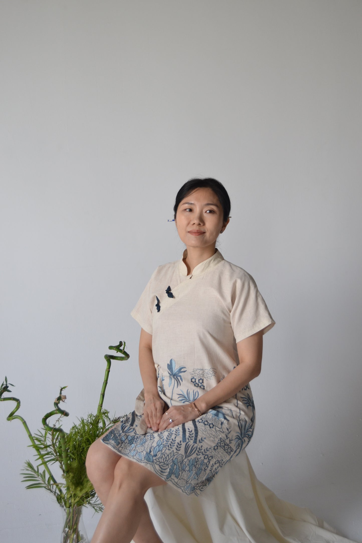 Cheongsam Dress - Navy and blue Embroidery